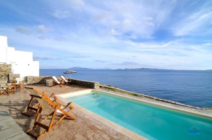 villa_in_south_naxos_Pool